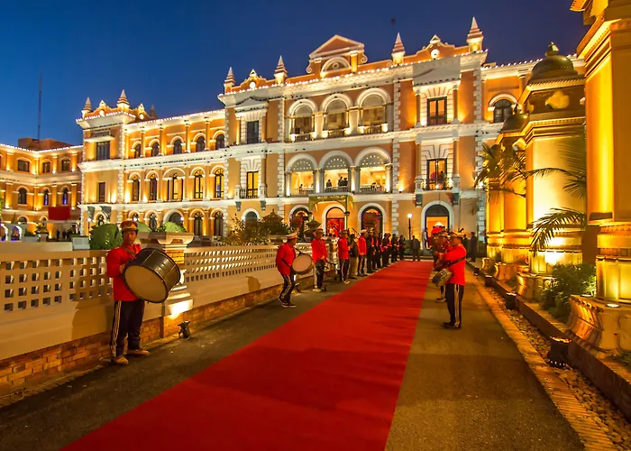Hotel Yak&yeti 5*